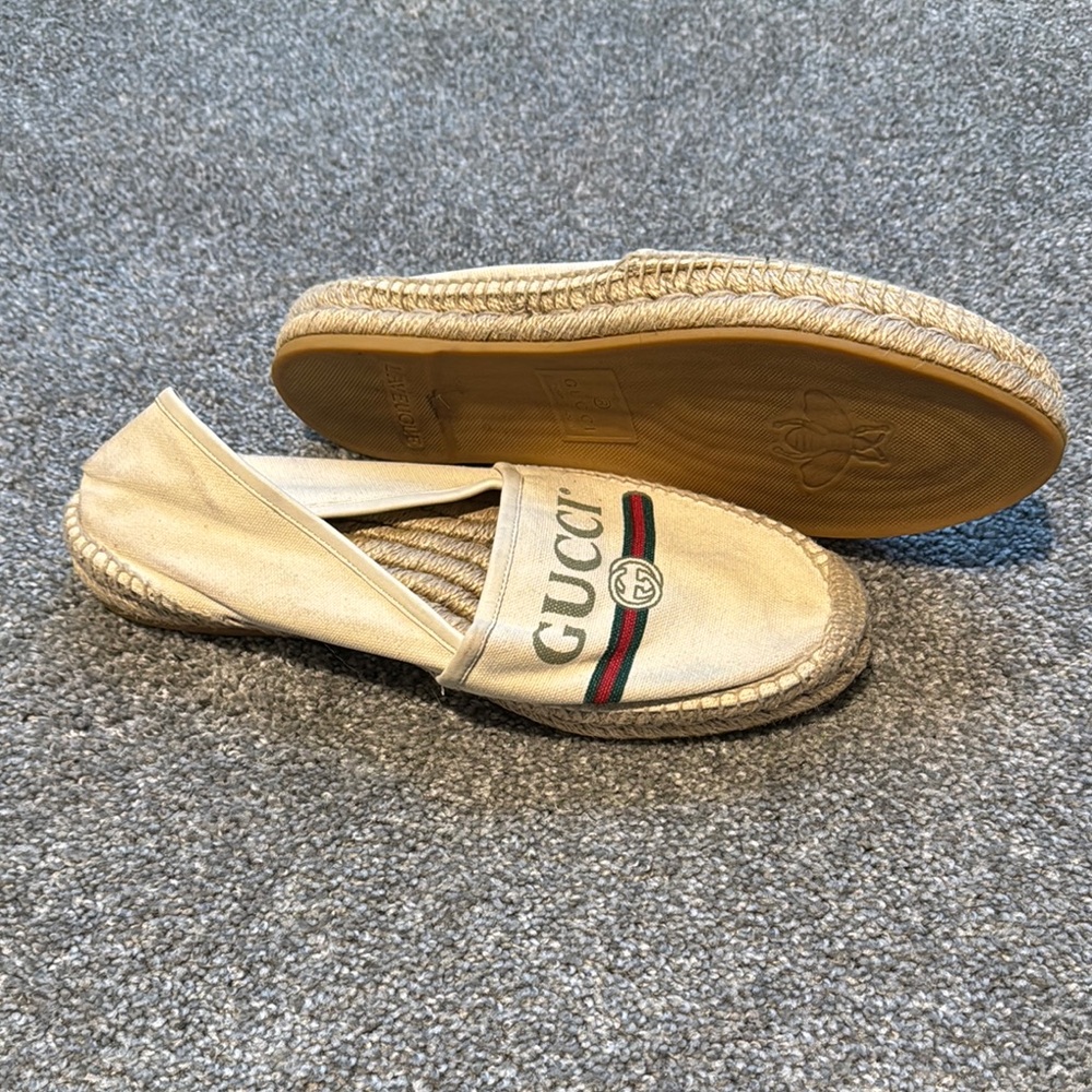 Gucci Cream Espadrilles with Striped Band and Natural Fiber Sole